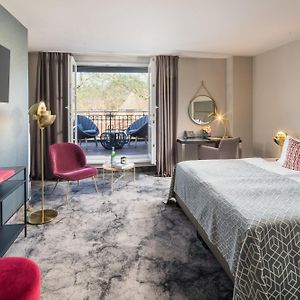 Deluxe Zimmer mit Kingsize-Bett